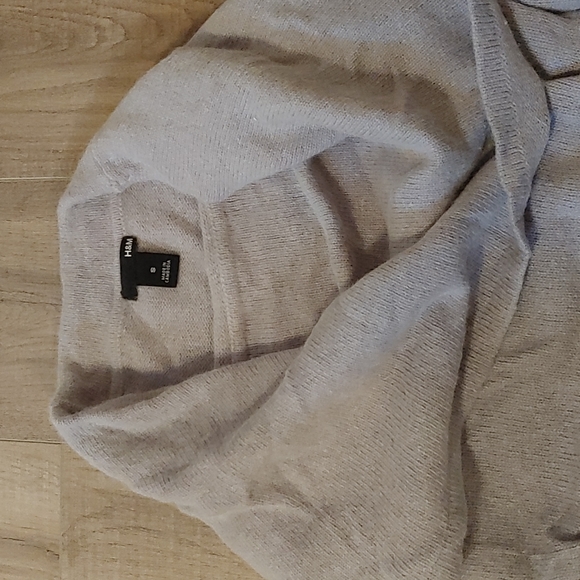 Light Gray Sweater - Picture 2 of 2